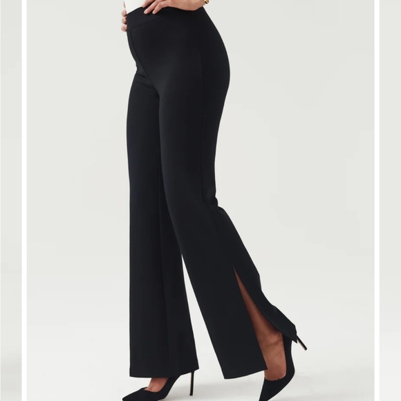 Elegant Black Women's Pants - Picture 2 of 6
